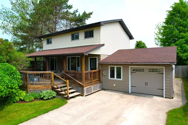 Saugeen Shores, ON N0H 2C1,495 Provincial ST