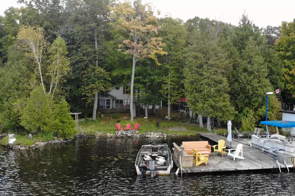 Kawartha Lakes, ON K0M 1N0,38 Dewey's Island RD