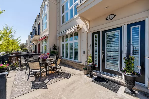 Cobourg, ON K9A 0B3,165 Division ST #102