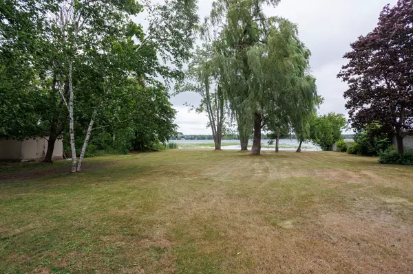Kawartha Lakes, ON K0M 1N0,1 Beatrice DR
