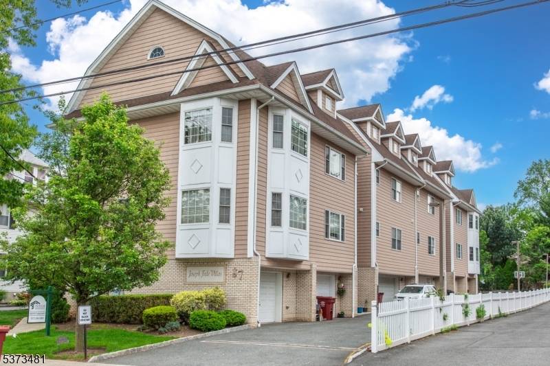 87 Centre Street Unit 4 #4, Nutley Twp., NJ 07110