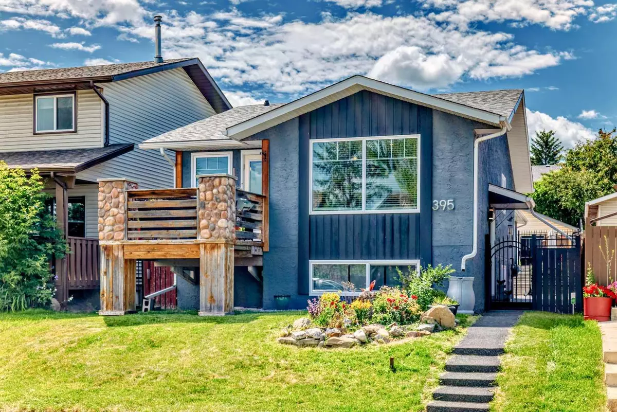 Calgary, AB T2Y 1H6,395 Shawcliffe CIR SW
