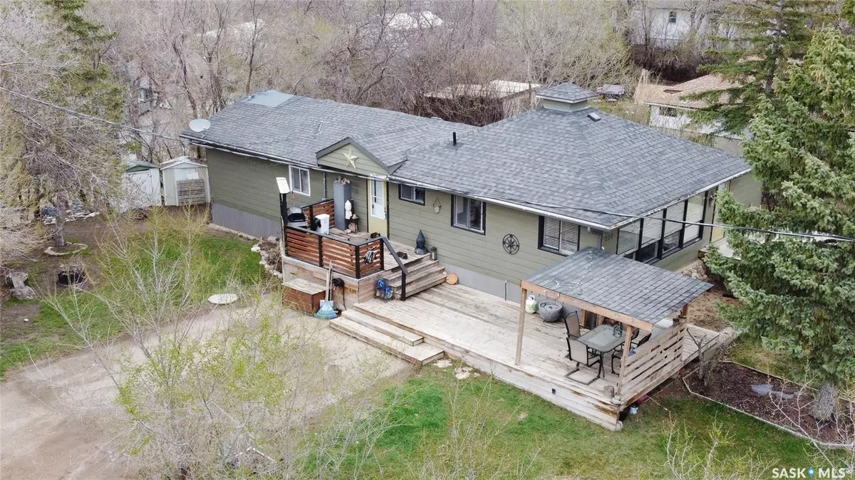 Regina Beach, SK S0G 4C0,236 MACMURCHY AVENUE