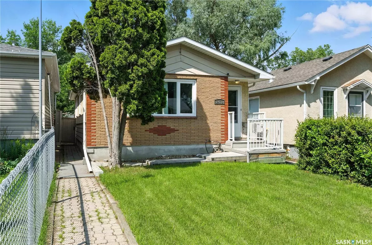 Regina, SK S4N 3C6,2470 LINDSAY STREET