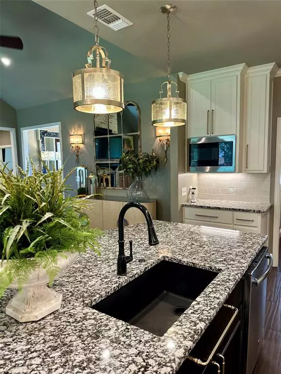 Sulphur Springs, TX 75482,413 Cody Circle N