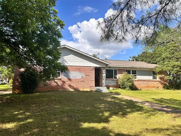 Euless, TX 76040,306 Bayless Drive