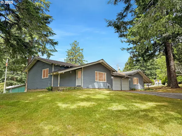 17144 PARKVIEW DR, Brookings, OR 97415