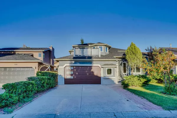 Calgary, AB T2W 6A7,194 Woodbriar CIR SW