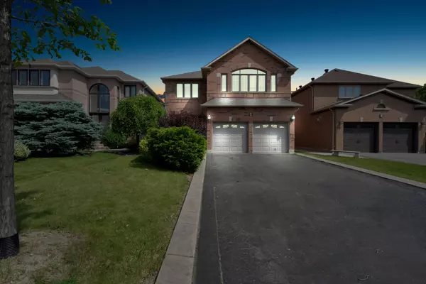 8 Pine Hollow CRES, Vaughan, ON L6A 2L6