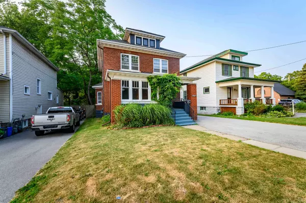Niagara Falls, ON L2E 1P6,5135 Mcrae ST S