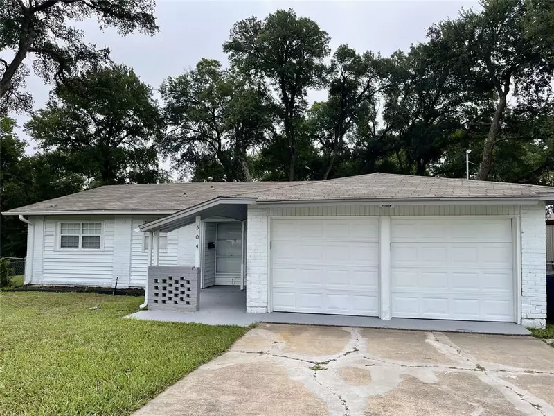 504 Seaside Drive, Dallas, TX 75232
