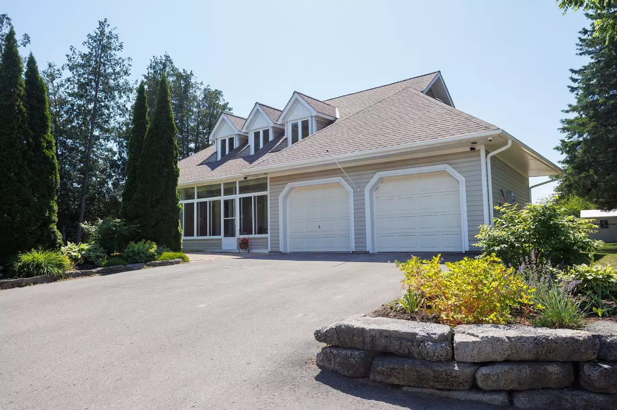 Kawartha Lakes, ON K0M 1N0,51 Lagoon DR