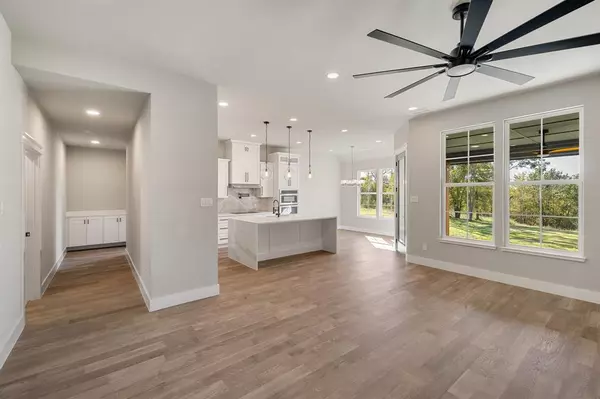 Denison, TX 75020,4858 S Theresa Drive
