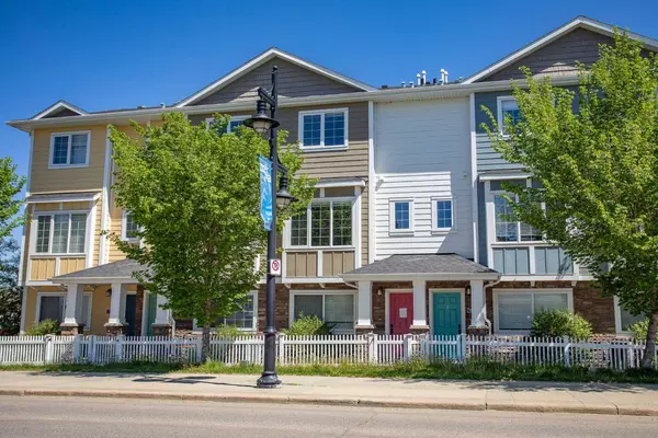 Sylvan Lake, AB T4S0M6,5210 Lakeshore DR #103