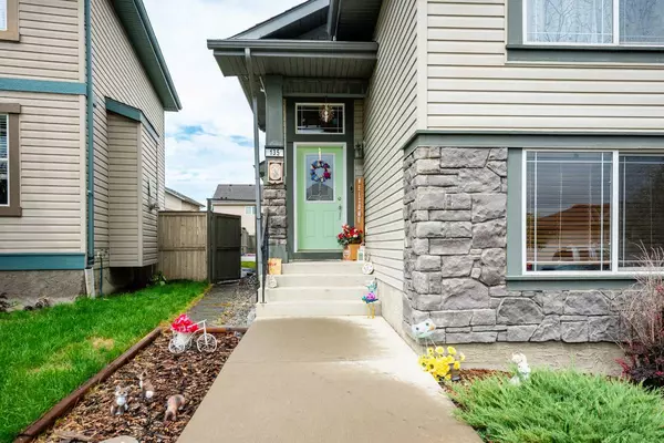 Calgary, AB T2Z 4E4,135 Prestwick Heath SE