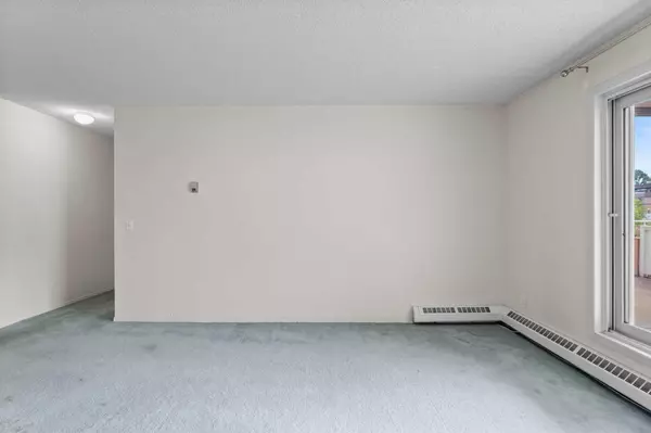 Calgary, AB T2E 7E1,1733 27 AVE SW #103