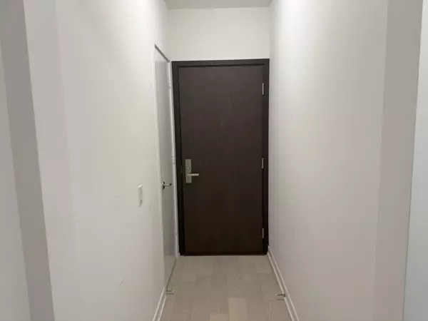Toronto C02, ON M4W 0B1,1 Yorkville AVE #2402