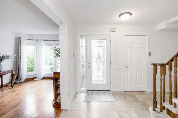 Barrie, ON L4N 6Z7,10 BARWICK DR