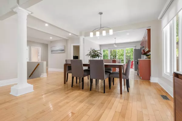 Oakville, ON L6L 2S1,1143 Shaw ST
