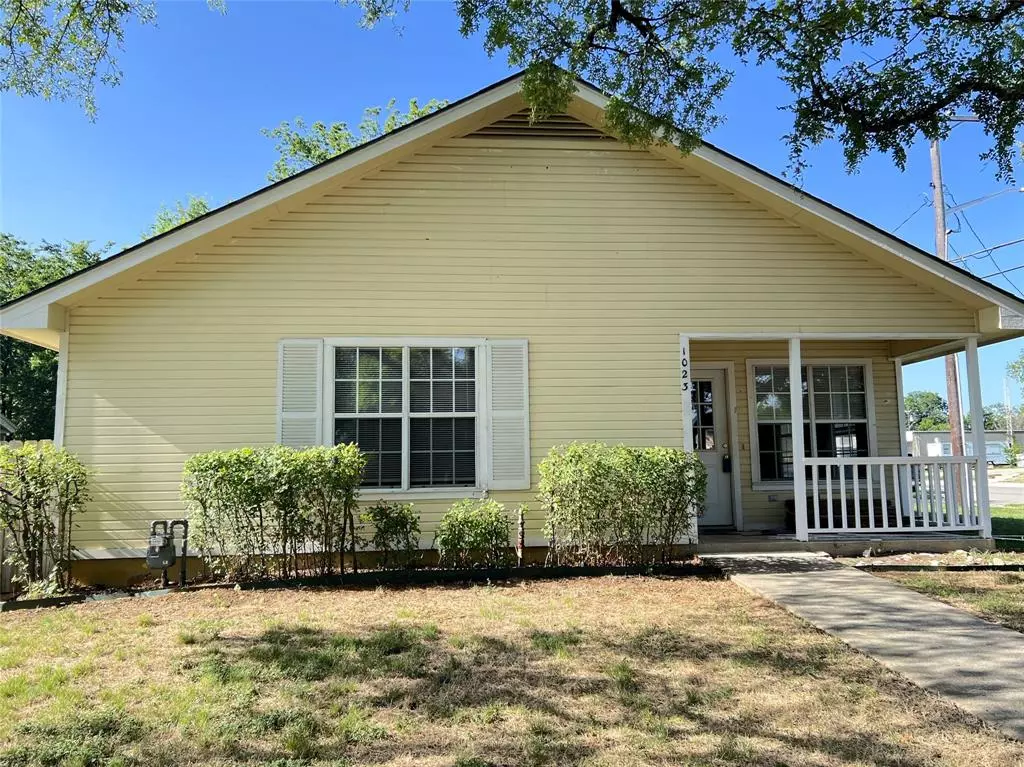 Denton, TX 76201,1023 Fannin Street