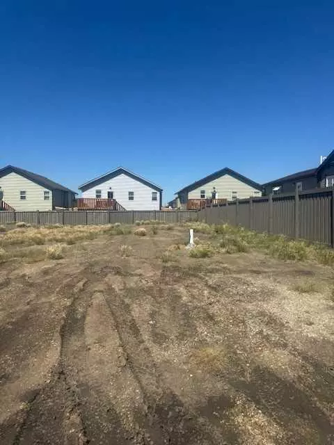 Grande Prairie, AB T8W 0M4,11850 84 AVE #114