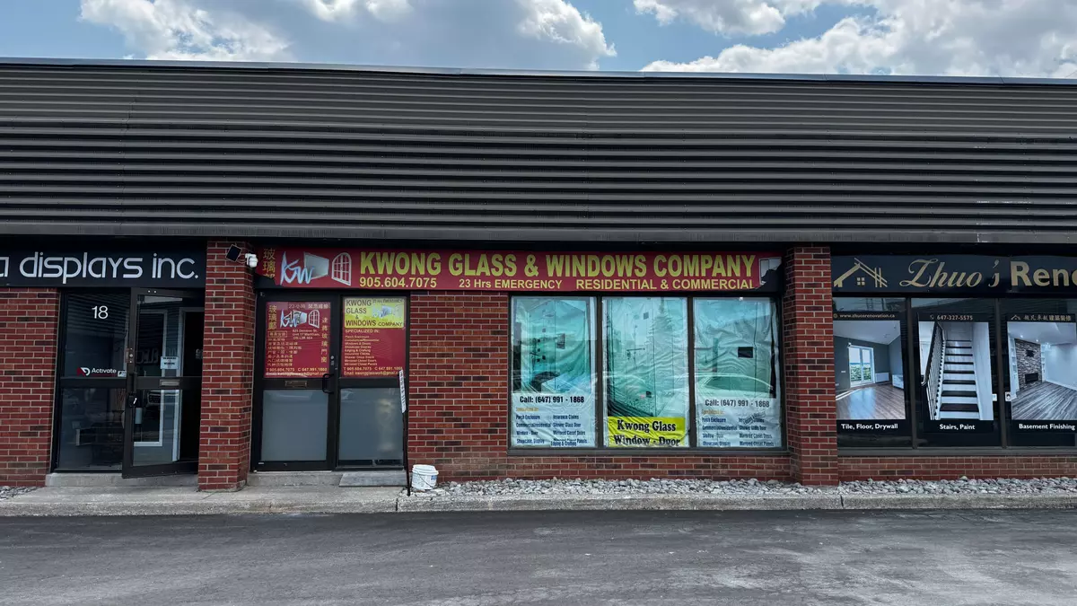 Markham, ON L3R 5E4,825 Denison ST #16-17