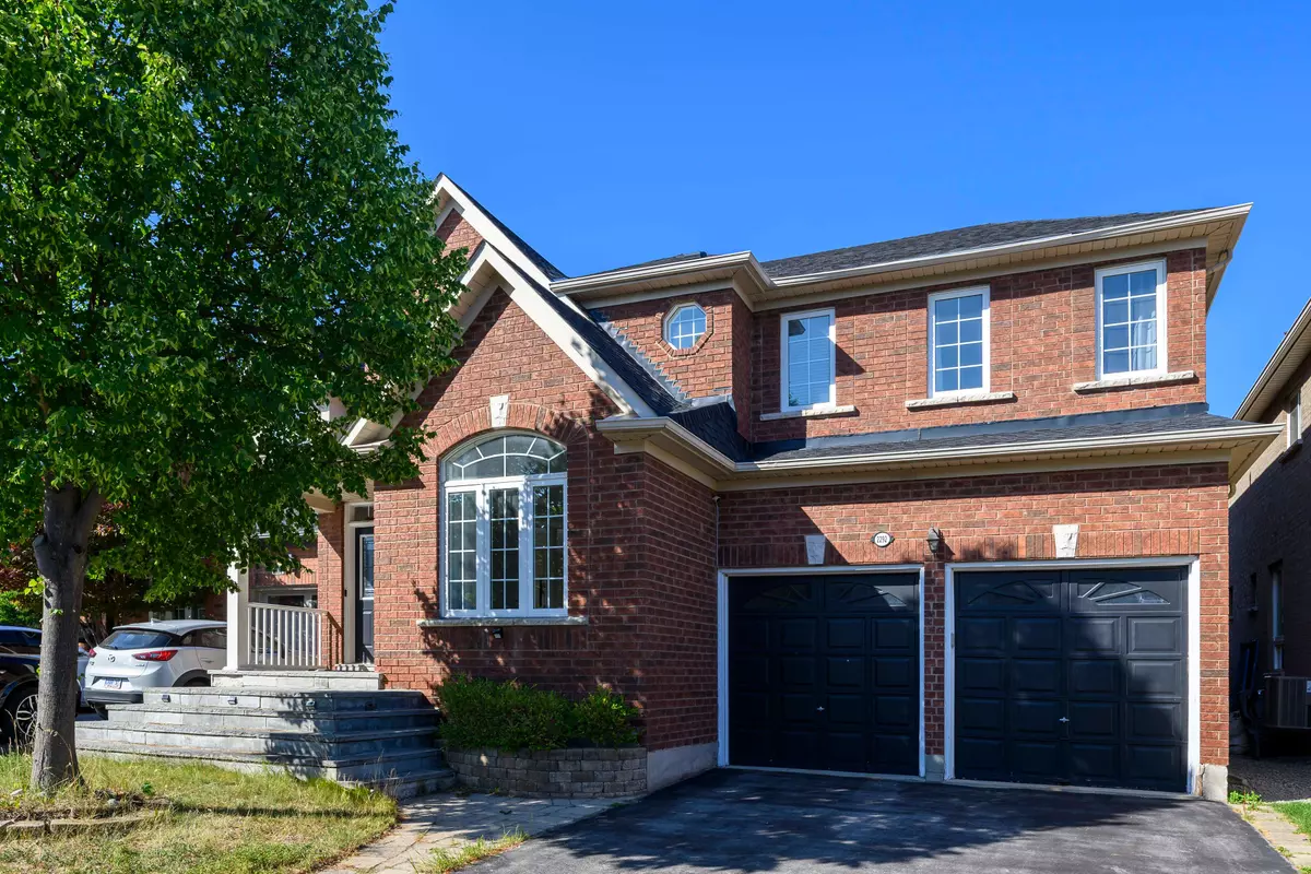 Oakville, ON L6M 5J4,2292 Blue Oak CIR