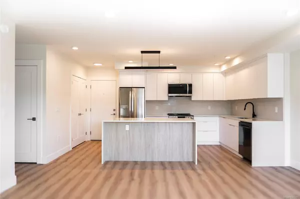45 Haliburton St #507, Nanaimo, BC V9R 4V6