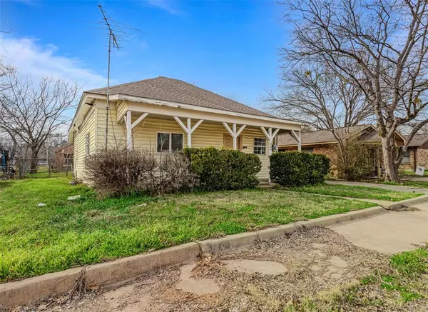Kaufman, TX 75142,904 S Jackson Street