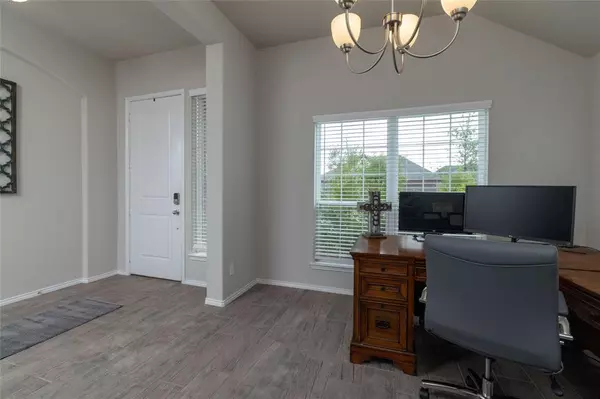 Azle, TX 76020,233 Gardenia Drive
