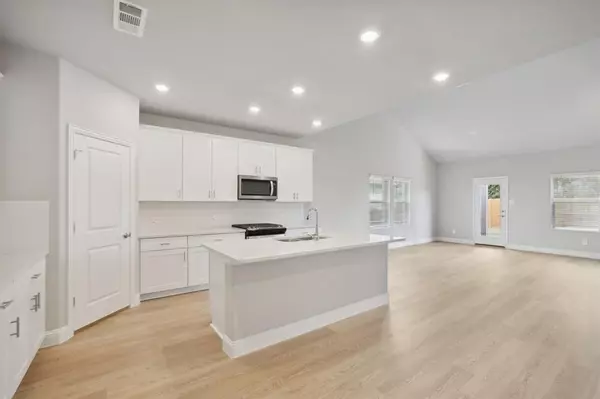 503 Whispering Winds Trail, Princeton, TX 75071