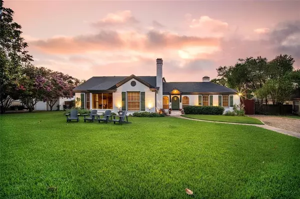 Dallas, TX 75218,9517 Redondo Drive