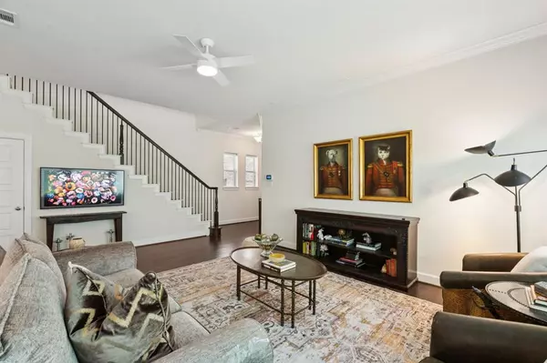 Dallas, TX 75238,8663 Ballifeary Place