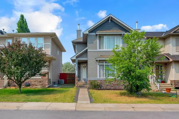 147 Silverado Plains Close Southwest, Calgary, AB T2X 0G4