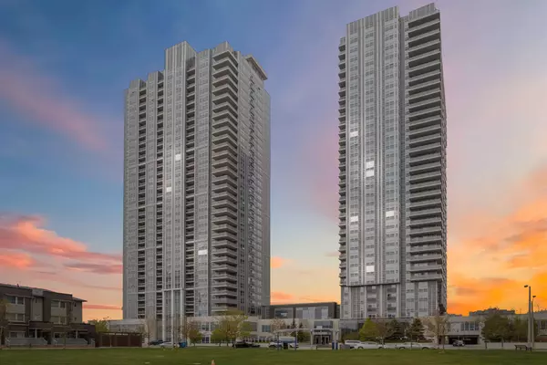 275 Village Green SQ #717, Toronto E07, ON M1S 0L8