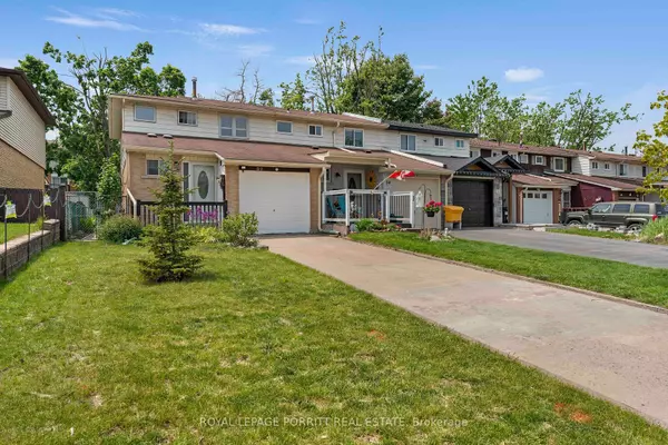 32 Chaucer CRES, Barrie, ON L4N 4T7