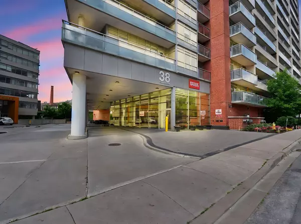 Toronto W01, ON M6K 0A5,38 Joe Shuster WAY #919