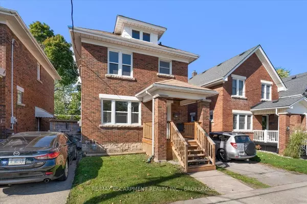 Thorold, ON L2V 1Z5,3 Carleton ST S #Main