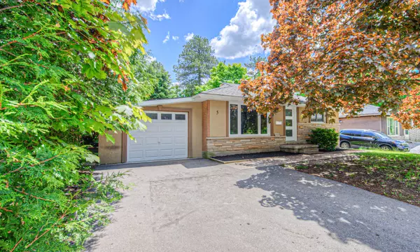 Cambridge, ON N1R 1M8,5 Alison AVE