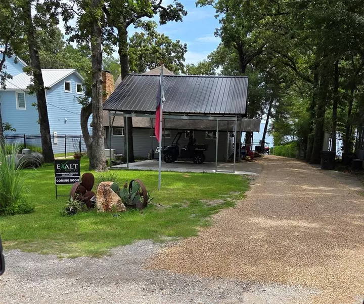 10531 Hound Dog Trail, Wills Point, TX 75169