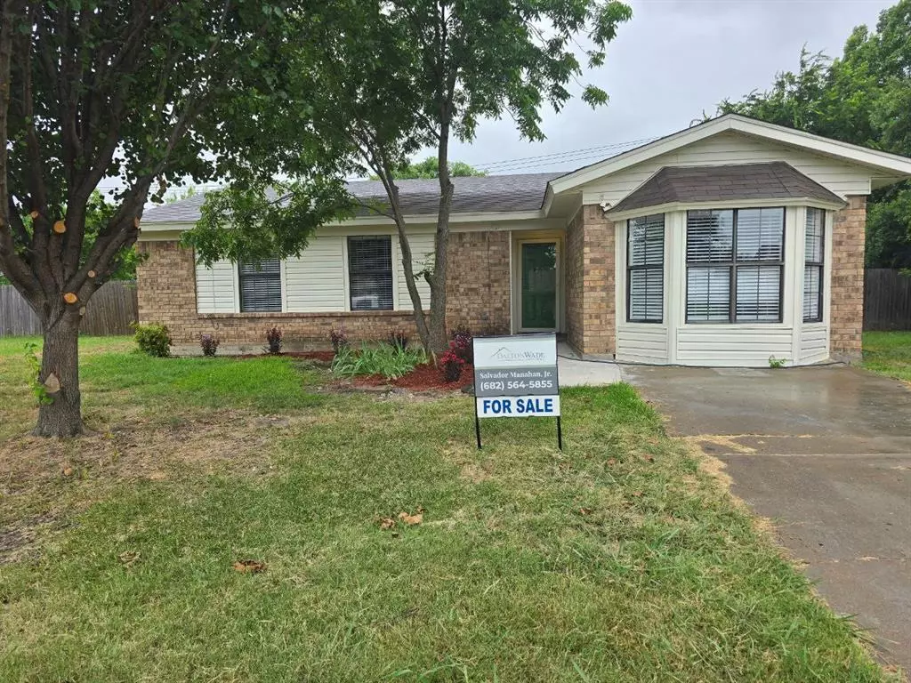 Burleson, TX 76028,504 White Oak Lane