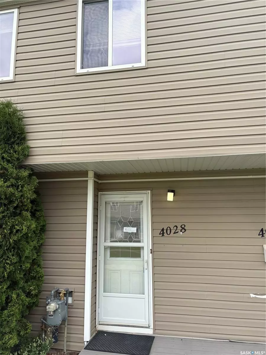 Regina, SK S4S 6A4,4028 Castle ROAD