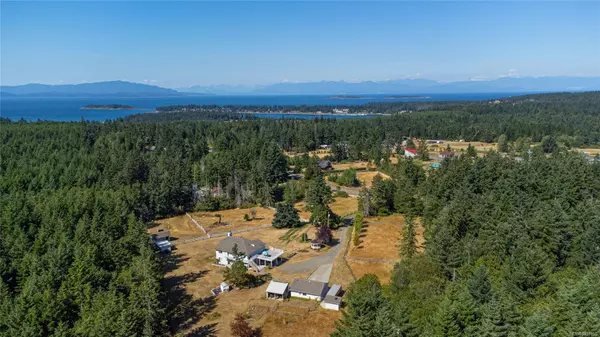 1980 Saddle Dr, Nanoose Bay, BC V9P 9C2