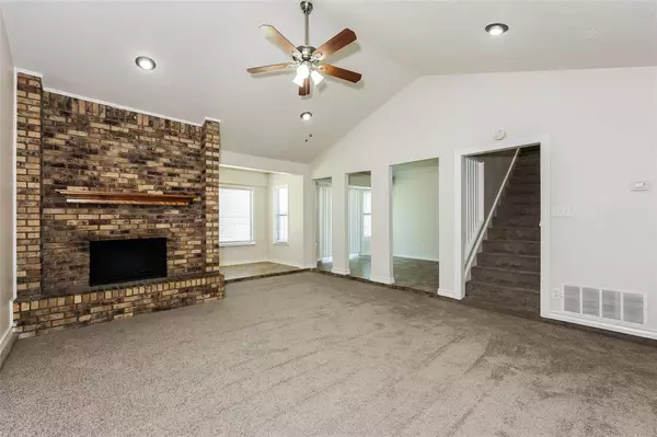 North Richland Hills, TX 76182,7712 Miracle Lane