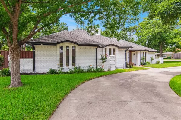 Mesquite, TX 75149,813 Lakeshore Drive