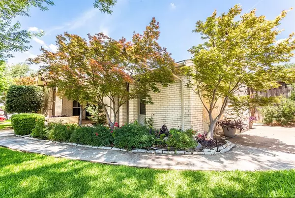 Irving, TX 75062,3501 Esplendor Avenue