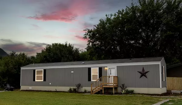 Trinidad, TX 75163,114,108 Saint Michaels Drive