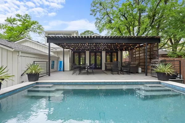 Grapevine, TX 76051,1704 Silverside Drive