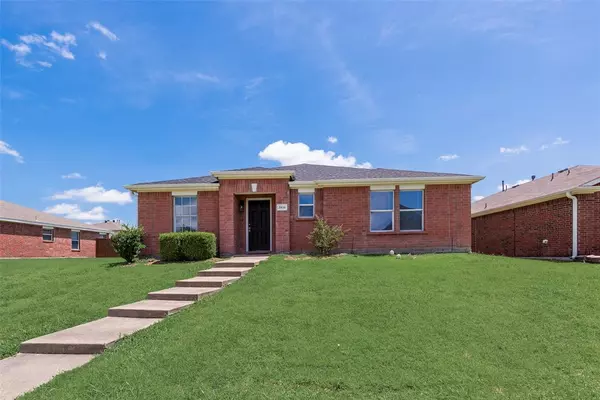 3016 Southern Hills Lane, Mesquite, TX 75181