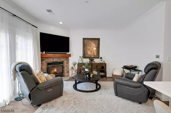 Vernon Twp., NJ 07462,8 Maple Cres #12